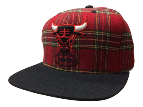 Manufactured by Mitchell & Ness, this Hardwood Classics Flat Bill